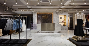 服裝專賣店裝飾布局圖,服裝店裝飾圖片