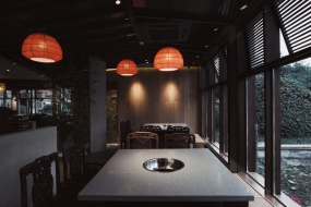 火鍋店裝修設(shè)計圖片,火鍋店裝修設(shè)計實(shí)景圖