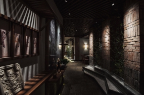 火鍋店空間設計圖片