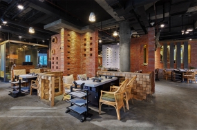 烤肉店裝修設(shè)計實景圖