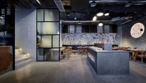 火鍋店店面空間設(shè)計(jì)實(shí)景圖