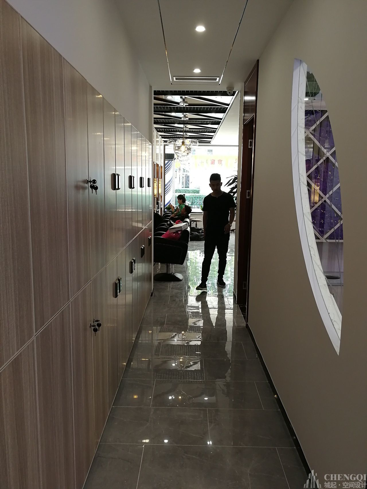 美發(fā)店空間設(shè)計案例圖,美發(fā)店空間設(shè)計圖片