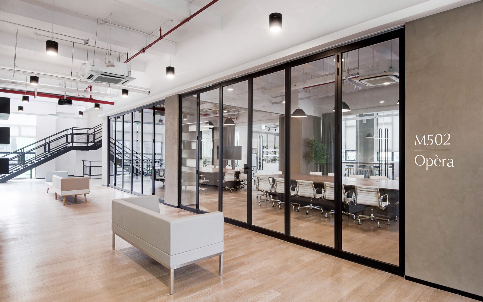 loft工業(yè)風(fēng)辦公室活動區(qū)設(shè)計效果圖,辦公室活動區(qū)裝修設(shè)計效果圖