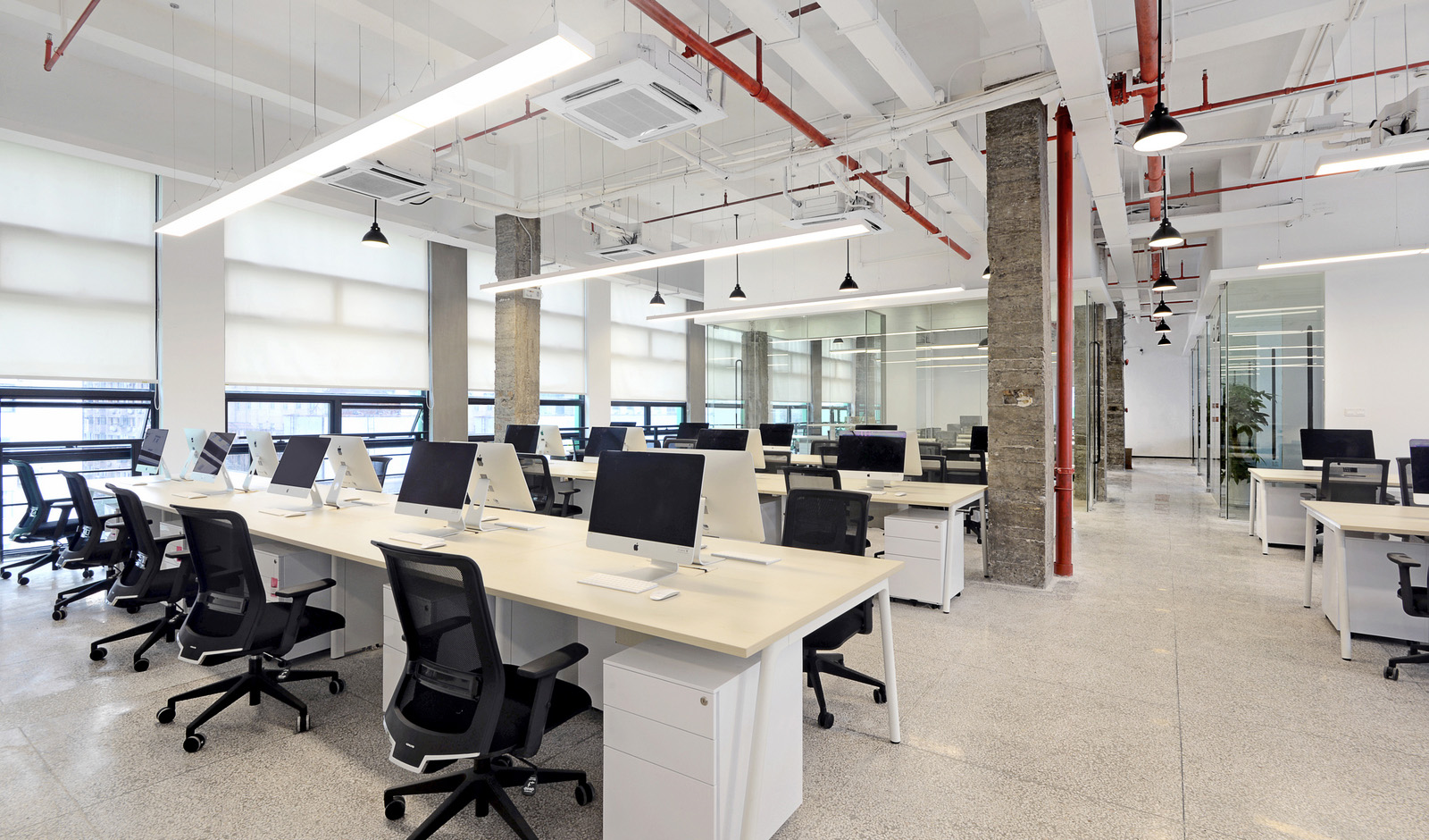 工業(yè)風(fēng)辦公室裝修設(shè)計效果圖,辦公室裝修設(shè)計效果案例圖