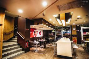 格調(diào)古樸快餐店門(mén)頭裝修效果圖