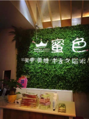 外國美甲店設計裝飾圖片