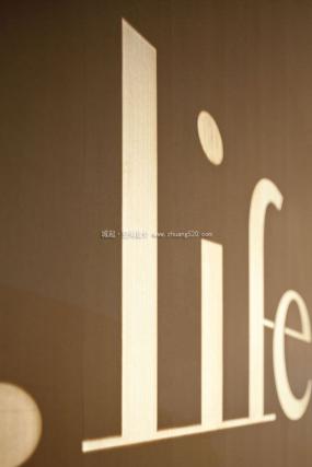 數(shù)碼店裝飾設計效果圖