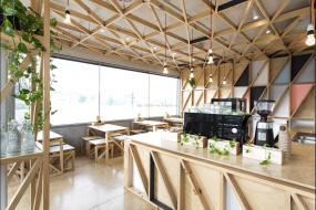 外國(guó)奶茶店裝潢圖片