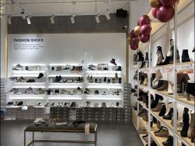 上海鞋店裝飾設(shè)計(jì)效果圖