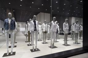 豪華服裝店裝潢設(shè)計(jì)效果圖片
