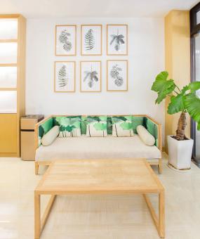 國外美發(fā)店裝修實(shí)景圖片
